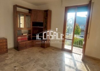 2dicomanoviamazzini.jpg - Quadrilocale Dicomano - foto 2