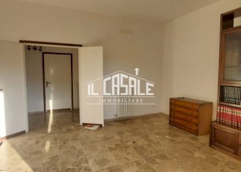 3dicomanoviamazzini.jpg - Quadrilocale Dicomano - foto 3