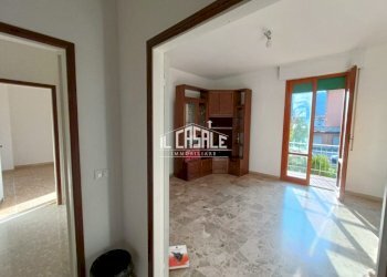 4dicomanoviamazzini.jpg - Quadrilocale Dicomano - foto 4