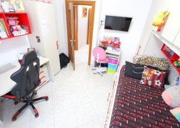 cameretta - Trilocale Via Guglielmo Marconi, Pogliano Milanese - foto 21