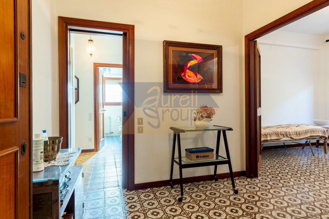 Ingresso - Quadrilocale Viale delle Repubbliche Marinare, Roma - foto 2