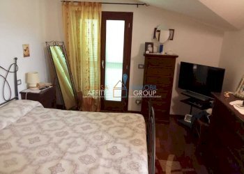 WhatsApp Image 2025-10-08 at 19.12.57 (1).jpeg - Terratetto - Terracielo via pelucara 3, Carrara - foto 18