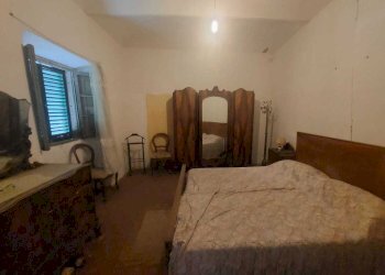 camera da letto - Townhouse Via del Ponticino, Vernio - photo 12