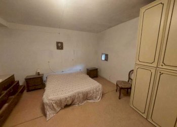 camera da letto - Townhouse Via del Ponticino, Vernio - photo 14