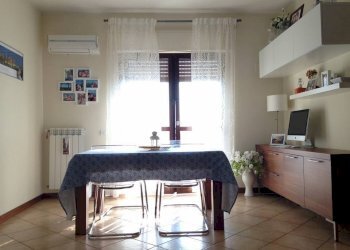 2.jpg - Trilocale Via Monte Porcello 10, Sant'Angelo Romano - foto 3