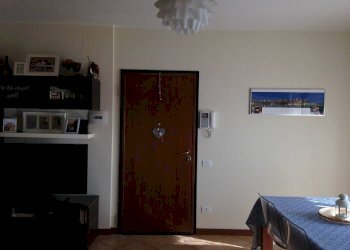 3.jpg - Trilocale Via Monte Porcello 10, Sant'Angelo Romano - foto 4