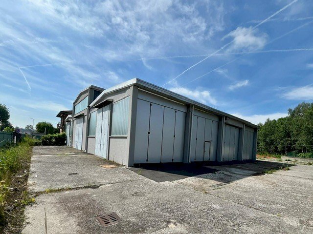 Esterno - Commercial Premises Erba - photo 1