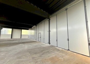 Interni capannone - Commercial Premises Erba - photo 12