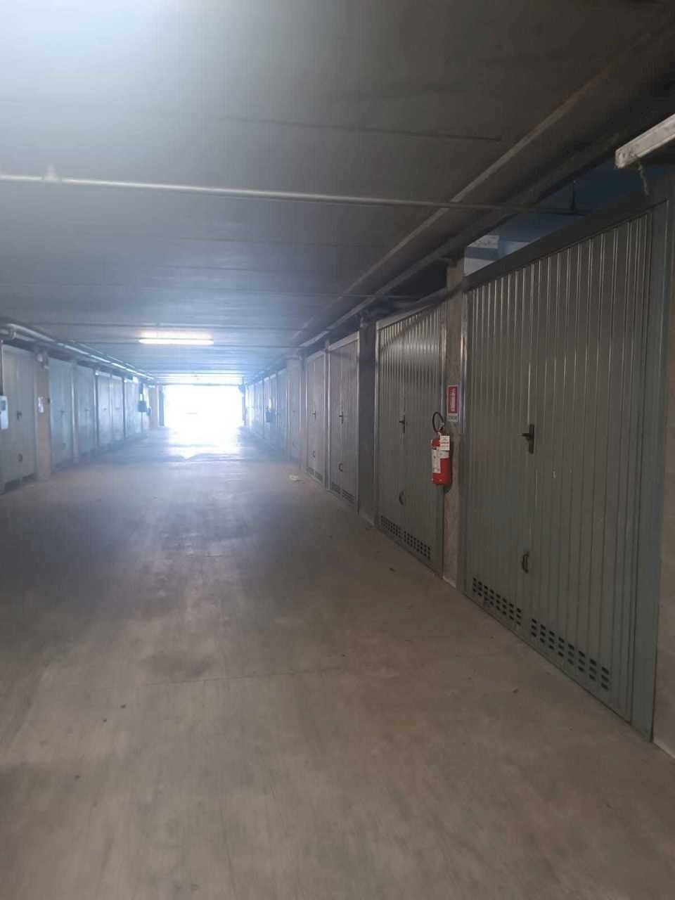 Immagine WhatsApp 2025-10-14 ore 11.36.59_168653e3 - Box Viale Lunigiana, Aulla - photo 1