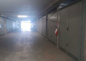 Immagine WhatsApp 2025-10-14 ore 11.36.59_168653e3 - Box Viale Lunigiana, Aulla - foto 1