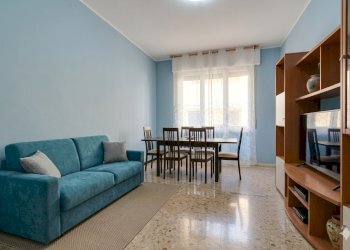 Gemini_Generated_Image_cyzwgtcyzwgtcyzw - Two-room apartment Via Roma 123, San Bartolomeo al Mare - photo 1