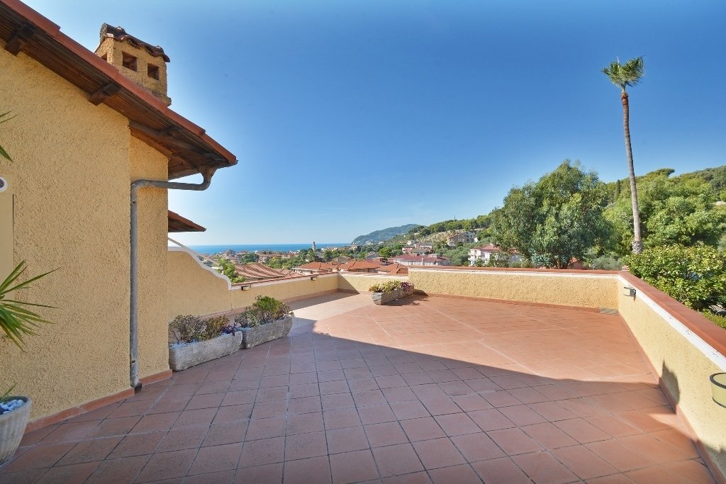 DSC_0509.jpg - Appartamento Piazza Sant'Anna 1, San Bartolomeo al Mare - foto 2