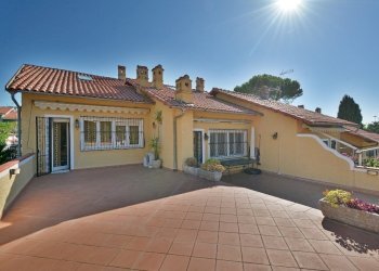 DSC_0516.jpg - Appartamento Piazza Sant'Anna 1, San Bartolomeo al Mare - foto 4