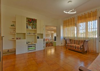 DSC_0541.jpg - Appartamento Piazza Sant'Anna 1, San Bartolomeo al Mare - foto 11