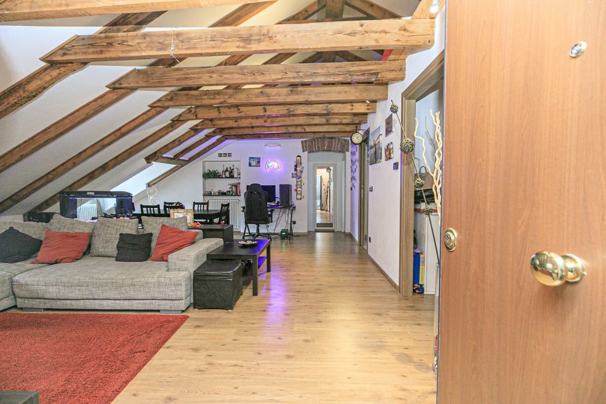 salone - Attic Via Paolo Anfossi 32, Genova - photo 1