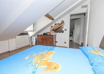 camera matrimoniale - Attic Via Paolo Anfossi 32, Genova - photo 13