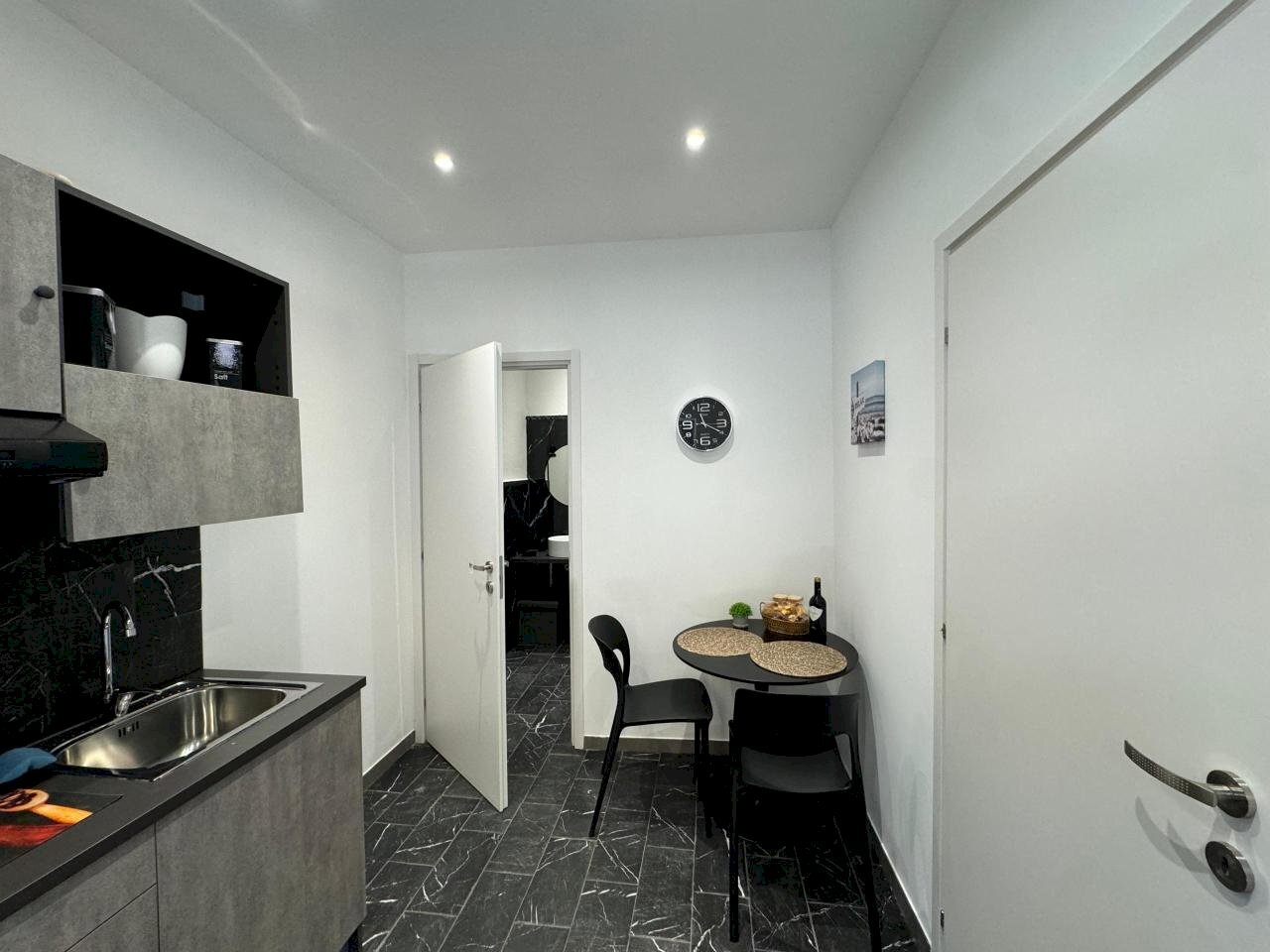 54b57c23-b3bd-4e7b-ac87-f99f9d84b75f.jpg - Bilocale Via Colonna Rotta, Palermo - foto 3