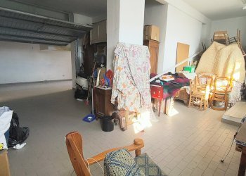 Box piazza Mario Rapisardi, Genova (zona Pegli) - foto 1