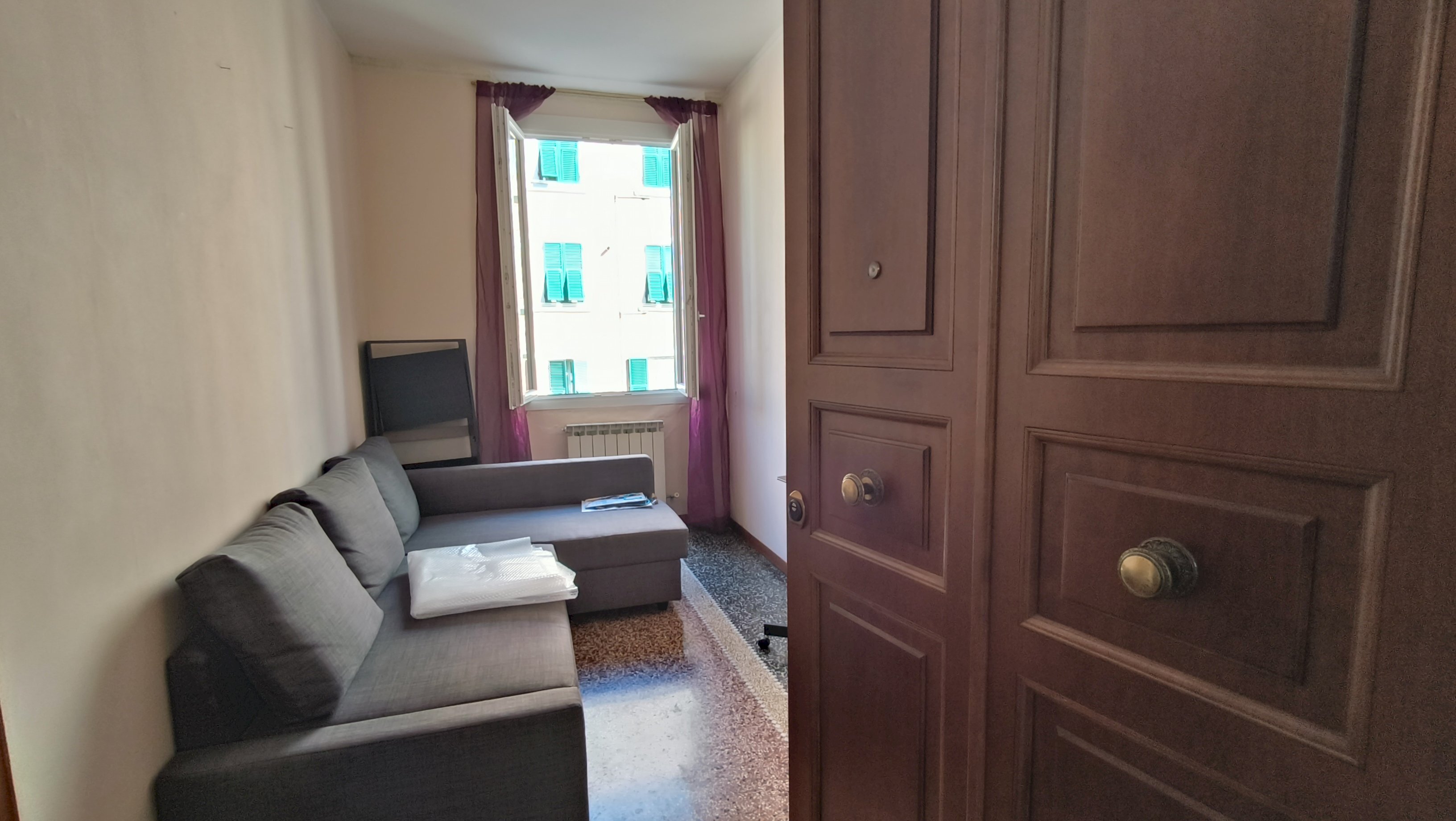 Two-room apartment via Andrea del Sarto, Genova (neighborhood Sestri Ponente) - photo 3