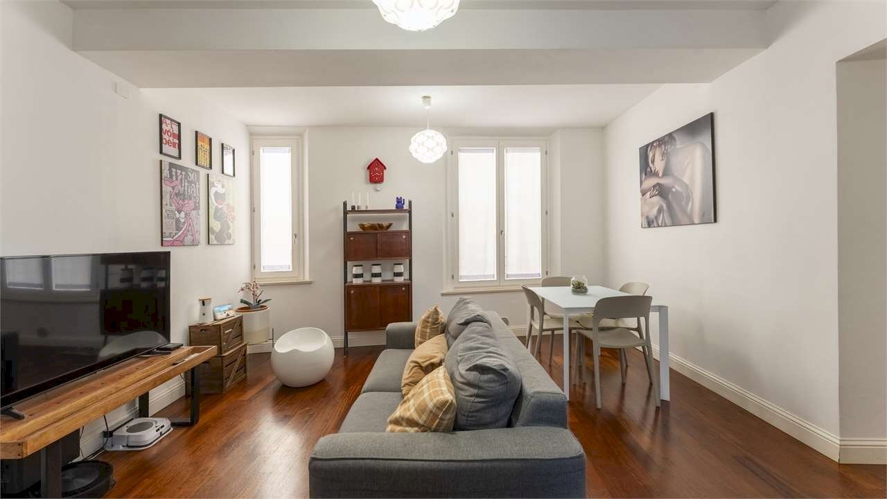 Two-room apartment Modena - photo 1