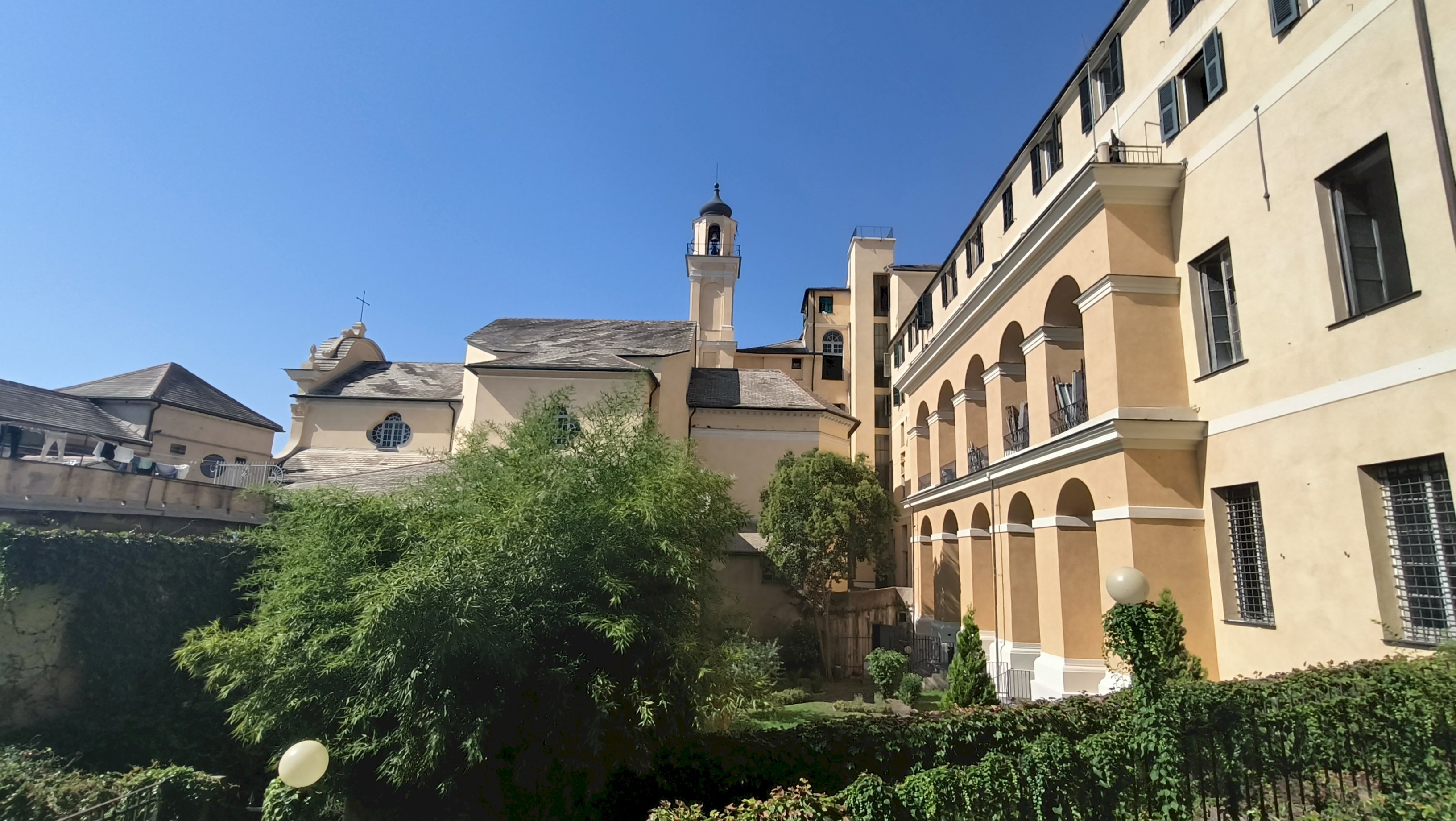 Bilocale Via All'Asilo Davide e Delfina Garbarino, Genova (zona Dinegro) - foto 1