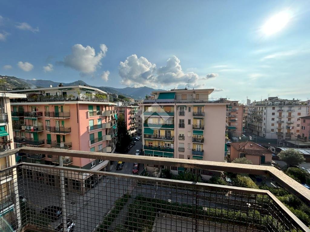 Quadrilocale Via D'Aosta, Rapallo - foto 2