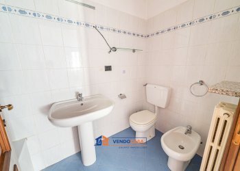 Trilocale Busca - foto 8