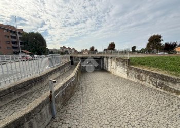 Box Via Gramsci, Borgaro Torinese - photo 1