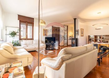 Independent house Via Castelletto Cervo, 47 
 Cossato, Cossato - photo 19