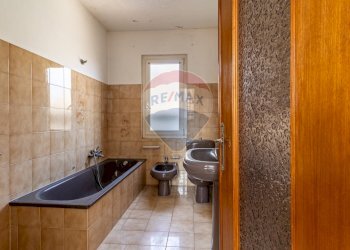 Independent house Via Castelletto Cervo, 47 
 Cossato, Cossato - photo 62