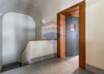 Commercial Premises VIA SELLA, 110
Valdilana, Valdilana - photo 9