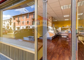 Shop Via Cottolengo, 14
Biella, Biella - photo 5