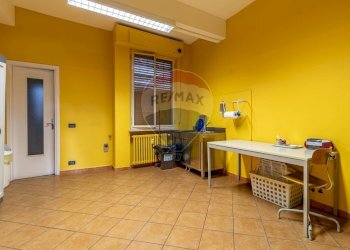 Shop Via Cottolengo, 14
Biella, Biella - photo 13