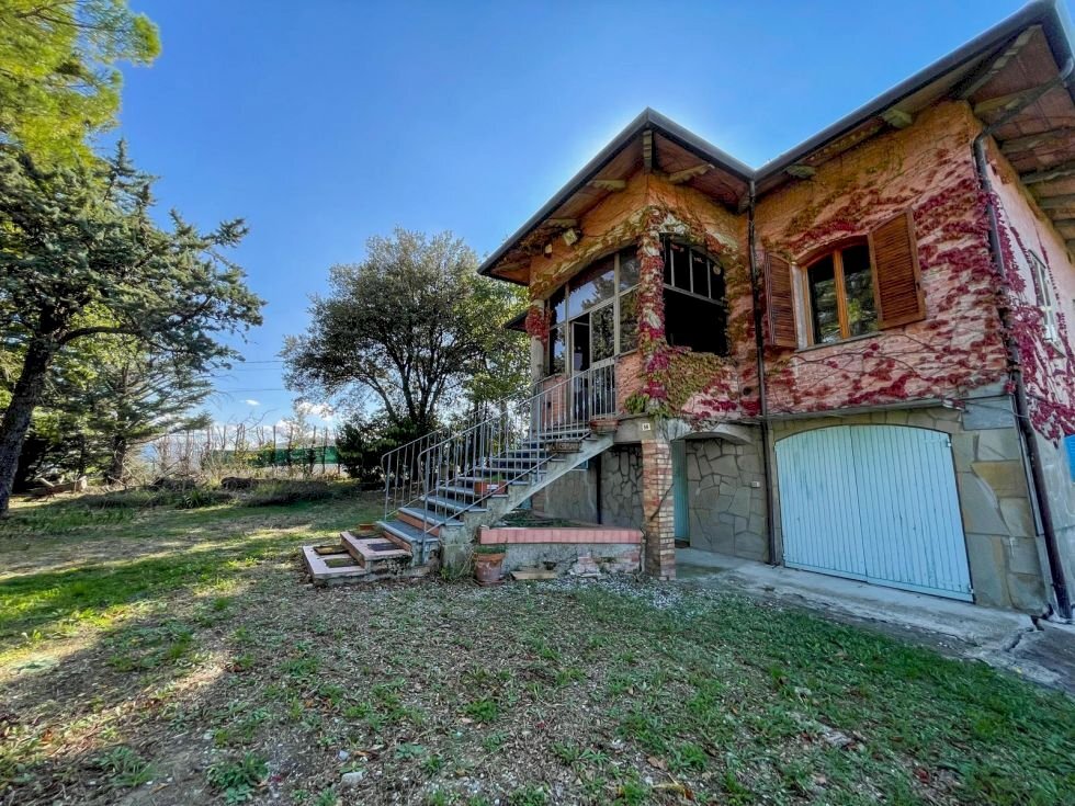 Villa Castel del Rio - foto 1