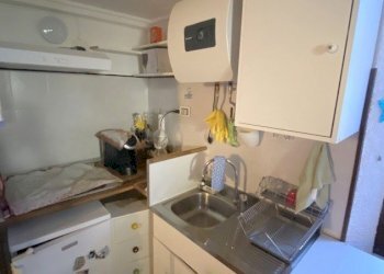 One-room apartment Savona, Savona - photo 6