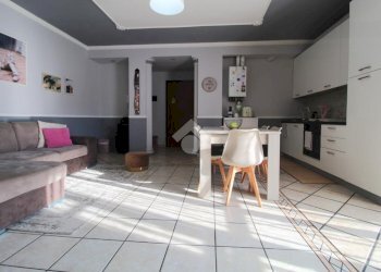 Trilocale Piazza XXV Aprile, Cadelbosco di Sopra - foto 3