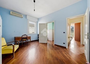 Appartamento Viale Monte S. Michele, Reggio nell'Emilia - foto 8