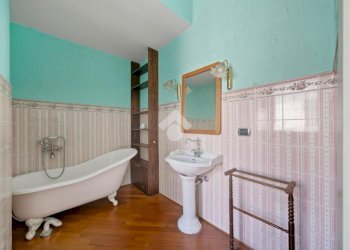 Appartamento Viale Monte S. Michele, Reggio nell'Emilia - foto 9