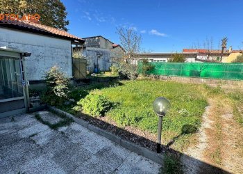 Foto 3 - Quadrilocale Viale Garibaldi
 
33, Ronchi dei Legionari - foto 3