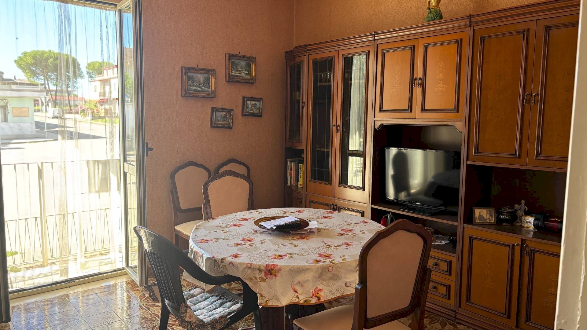 Foto 1 - Quadrilocale Via Aldo Moro
 
1, Apice - foto 1