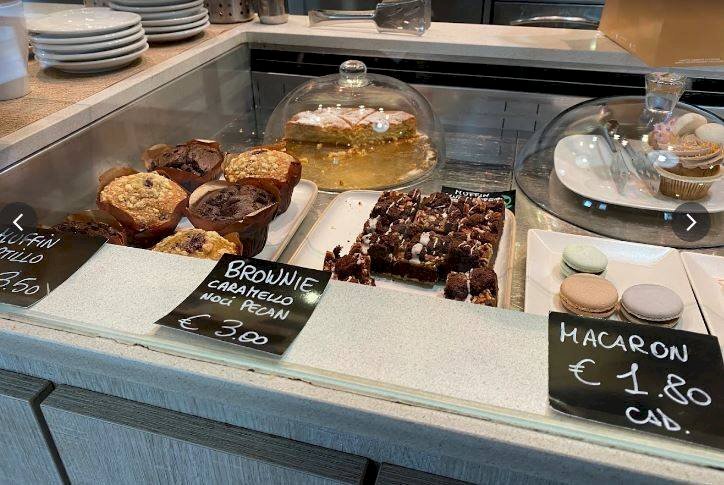 Foto 2 - Bar Tavola Calda - Fredda Magenta - foto 2