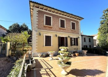 Foto 1 - Casa semi indipendente VIA DEI CAPPUCCINI, Fabriano - foto 1