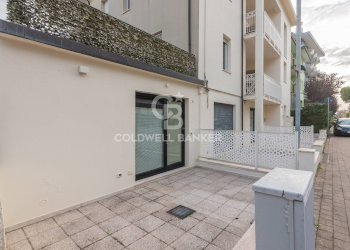 Foto 12 - Negozio Via Lagomaggio
 
121, Rimini - foto 12