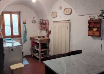 Foto 11 - Quadrilocale via cassano
 
6, Perinaldo - foto 11