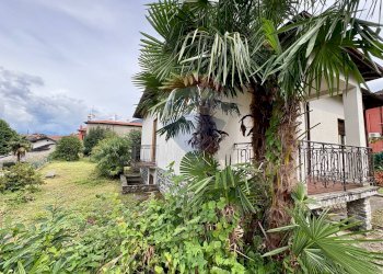 Giardino - Casa indipendente Via Crocefisso
 
4, Cannobio - foto 2