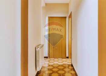 Hall / corridoio - Trilocale Taino - foto 10