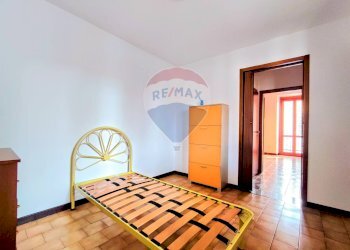 Camera / camera da letto - Trilocale Taino - foto 14