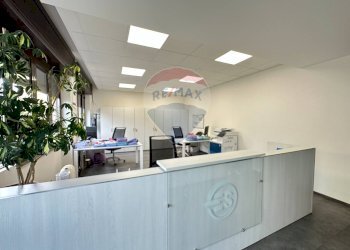 Ufficio - Capannone via Carnia
234, Varese - foto 4