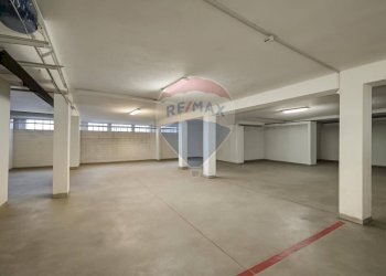 Locale deposito - Capannone via Carnia
234, Varese - foto 20