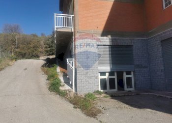 Casa all\'aperto - Magazzino via xxv aprile
 
snc, Petralia Sottana - foto 13